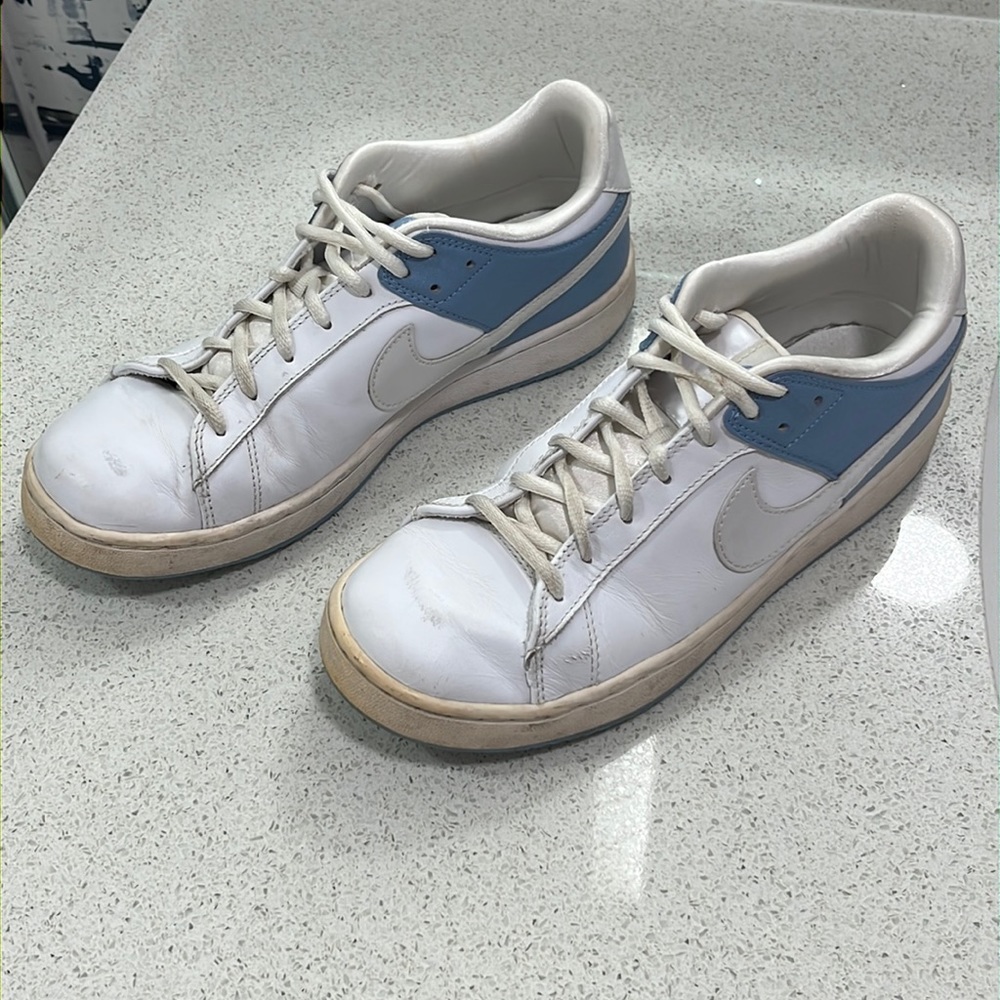 Womens Nike Santa Cruz Tennis Shoes 318872-141 Size 8.5 (EU 40) 2008 White/Blue